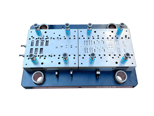 Hardware mold